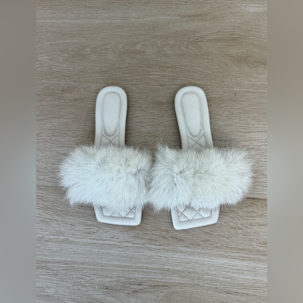 Bridal White Furry Slide Sandals size 37 EU - 7 US - used once- good conditions